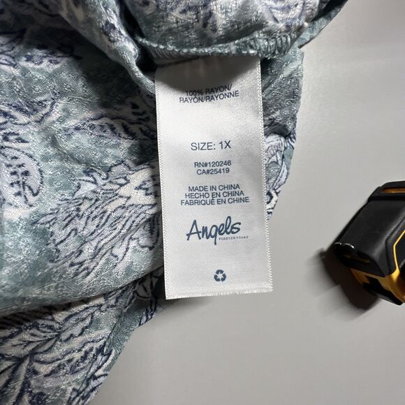 Angels Forever Young Brand  Women’s Top Plus Size 1X Floral Vine Pattern Blouse - Picture 10 of 11